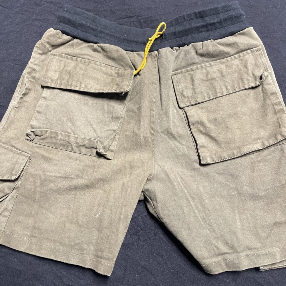 Mnml Men Cargo Shorts Size Medium